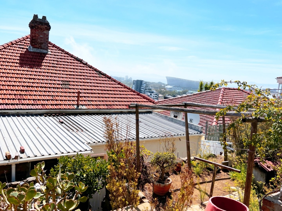 1 Bedroom Property for Sale in Green Point Western Cape